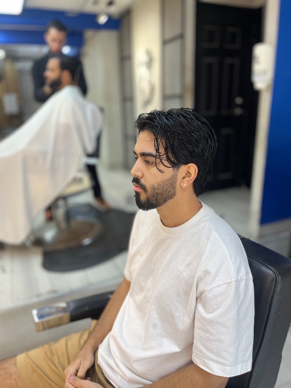 Wander the barber