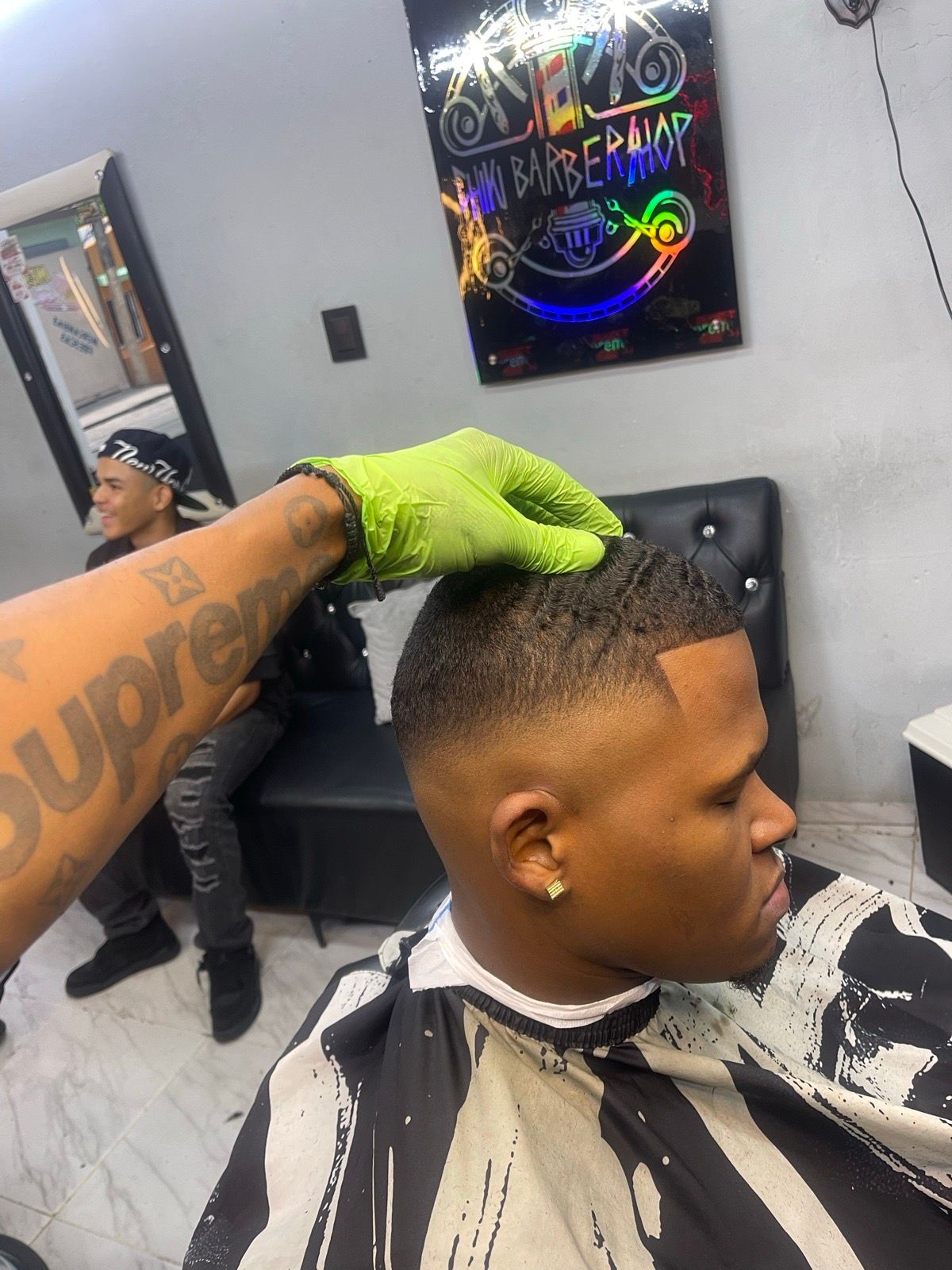 Trabajo de Chiki barber Shop, foto 10